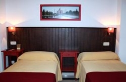 Imagen de la habitación del Hotel Isabel, Majadahonda. Foto 8