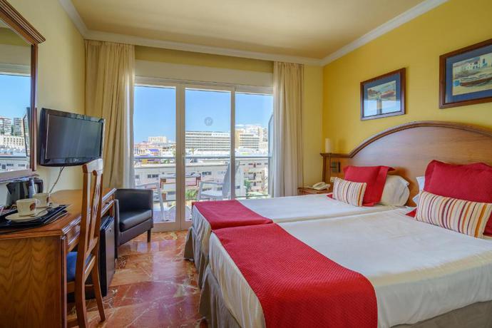 Imagen de la habitación del Hotel Isabel, Torremolinos. Foto 11