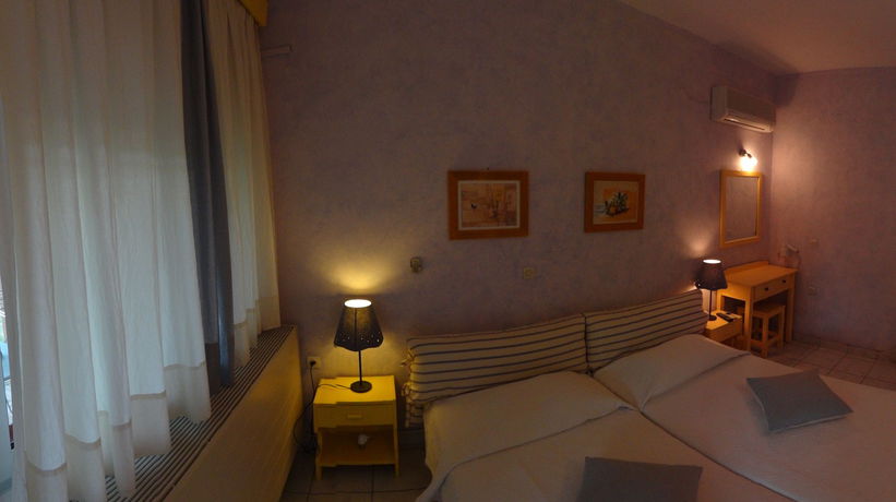 Imagen de los exteriores del Hotel Isabella Country House. Foto 11