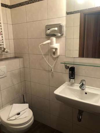 Imagen de la habitación del Hotel Isabella, Frankfurt. Foto 3