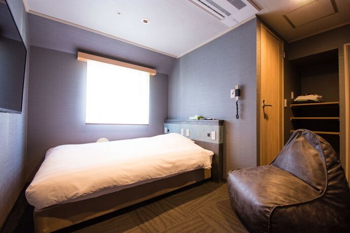 Imagen de la habitación del Hotel Isago Kobe. Foto 19