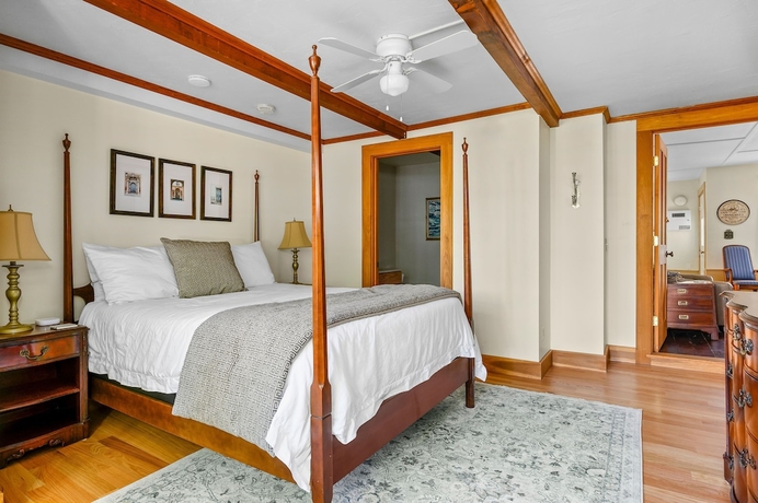 Imagen de la habitación del Hotel Isaiah Hall Bed and Breakfast Inn. Foto 14