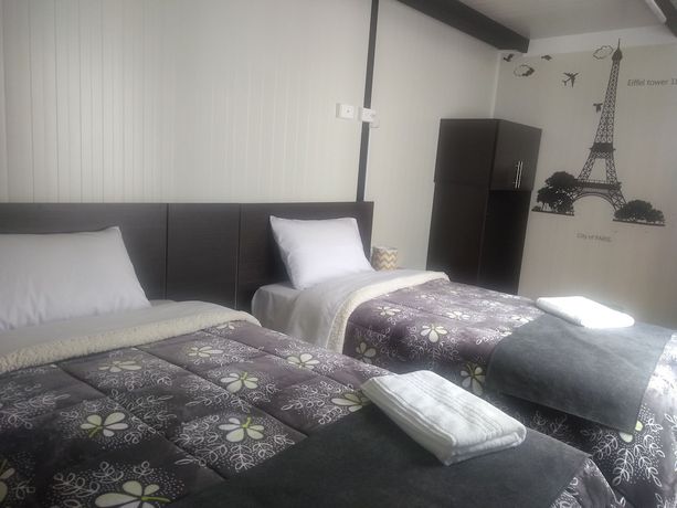 Imagen de la habitación del Hotel Isak. Foto 13
