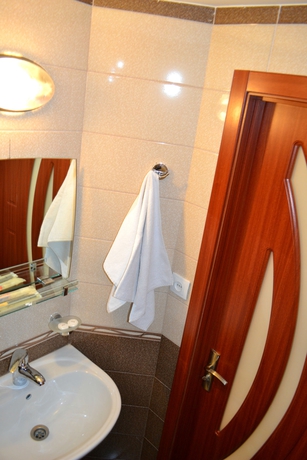 Imagen de la habitación del Hotel Isaka. Foto 6