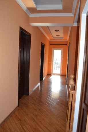 Imagen de los interiores del Hotel Isaka. Foto 15