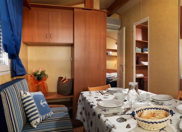 Imagen de la habitación del Hotel Isamar Holiday Village. Foto 5