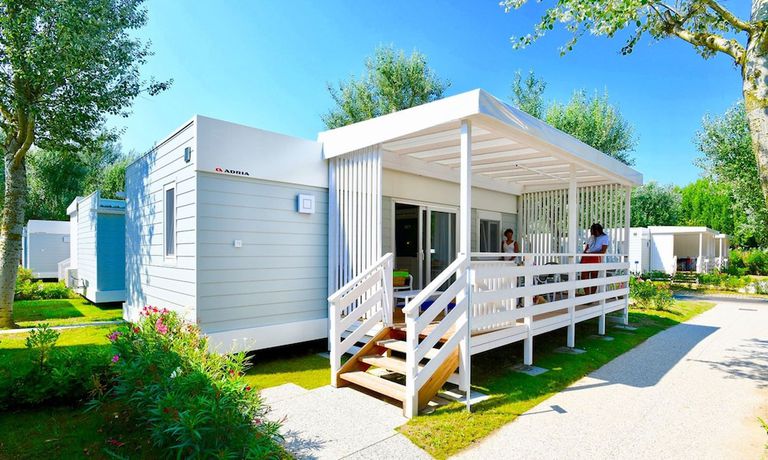 Imagen de la habitación del Hotel Isamar Holiday Village. Foto 15