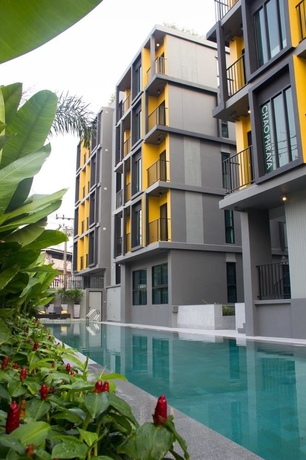 Imagen de la piscina del Hotel Isanook Bangkok. Foto 10