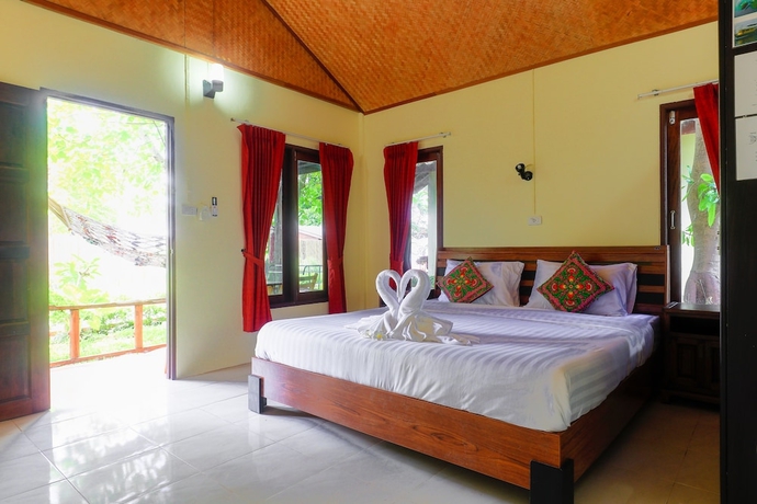 Imagen de la habitación del Hotel Isara Lanta. Foto 14
