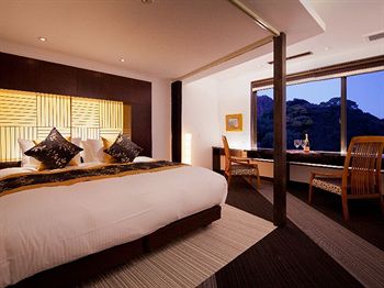 Imagen de los interiores del Hotel Isaribi. Foto 15