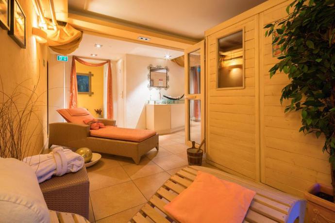 Imagen de los interiores del Hotel Isartor. Foto 14