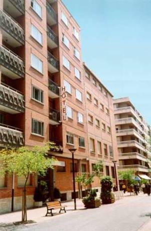 Imagen general del Hotel Isasa. Foto 8