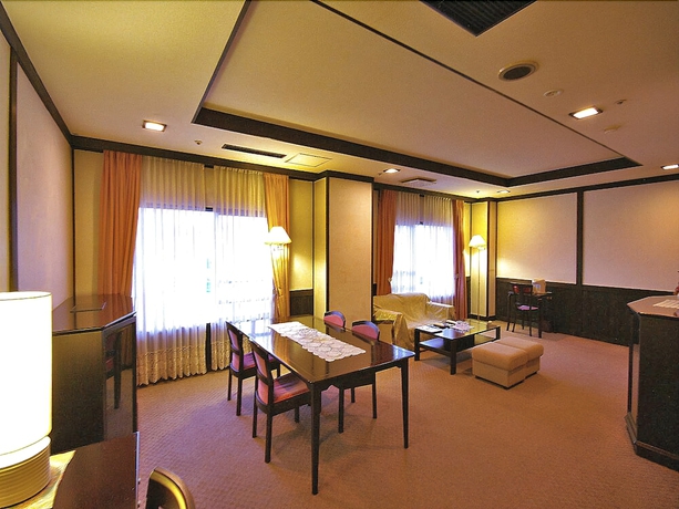 Imagen de la habitación del Hotel Isawa Tokiwa. Foto 13