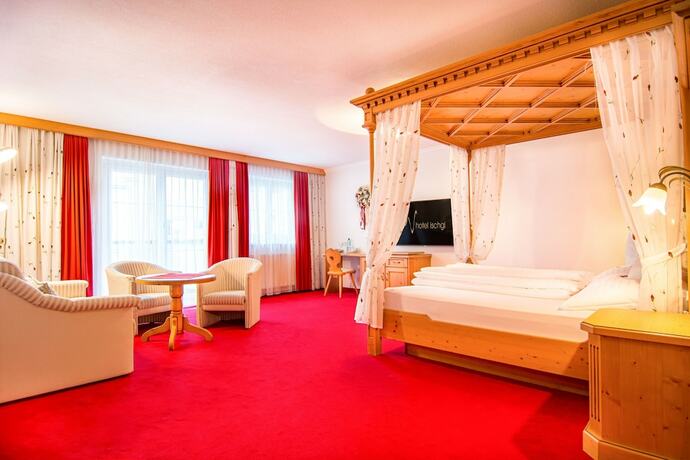 Imagen general del Hotel Ischgl. Foto 2