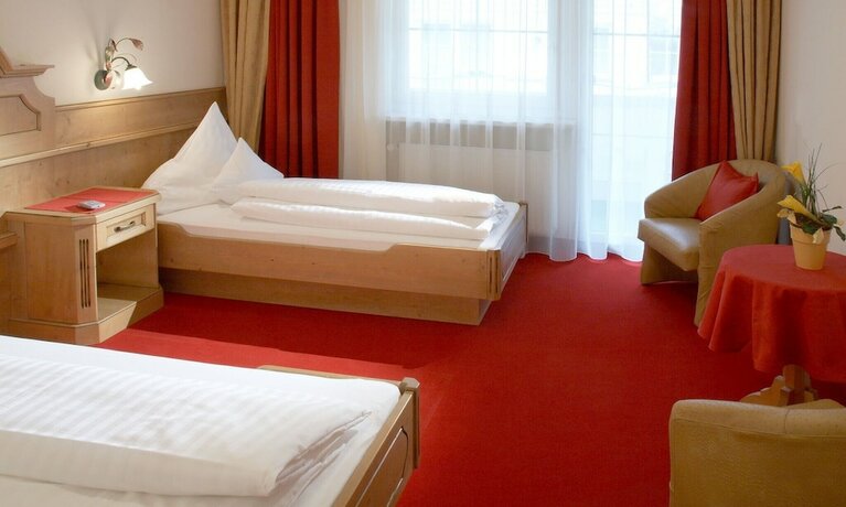 Imagen de la habitación del Hotel Ischgl. Foto 20