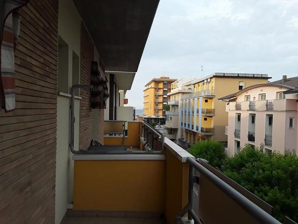 Imagen de la habitación del Hotel Ischia, Rimini. Foto 16