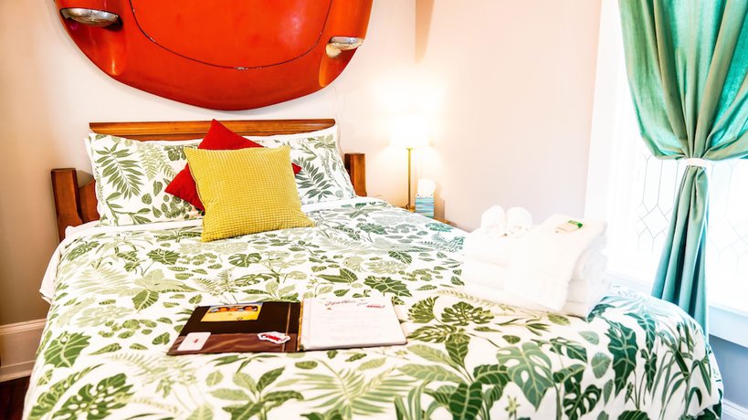 Imagen de la habitación del Hotel Isetta Inn (Boutique Hostel). Foto 8