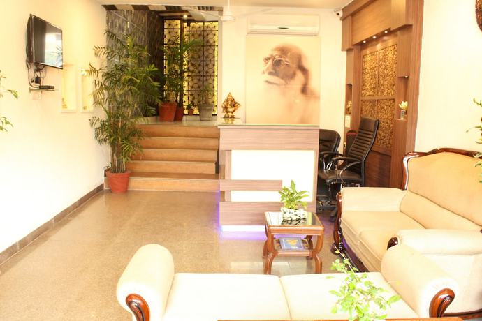 Imagen de los interiores del Hotel Ishan A Riverside Retreat. Foto 18