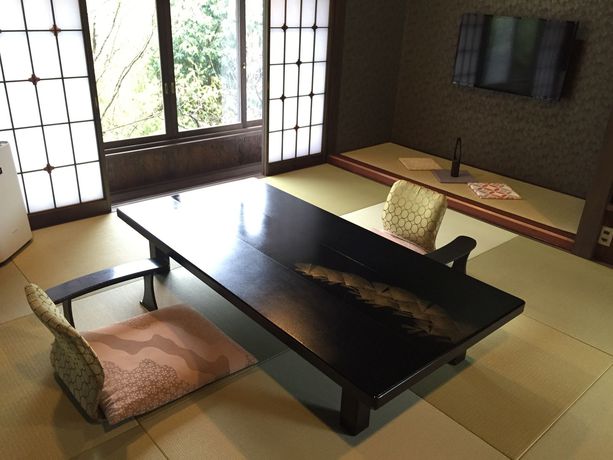 Imagen de la habitación del Hotel Ishinoya Izu Nagaoka. Foto 10