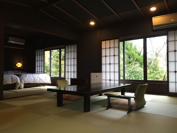 Imagen del bar/restaurante del Hotel Ishinoya Izu Nagaoka. Foto 7