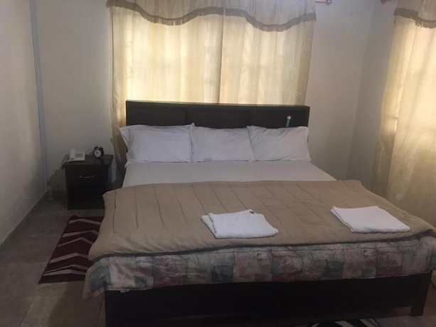 Imagen de la habitación del Hotel Ishmajoso Lodge. Foto 12