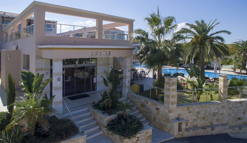 Imagen de los interiores del Hotel Isida, Aghia Marina. Foto 15