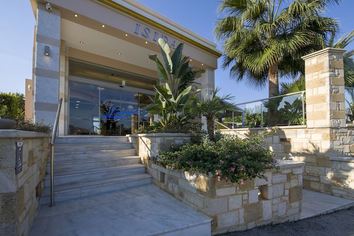 Imagen de los interiores del Hotel Isida, Aghia Marina. Foto 17