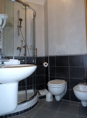 Imagen de la habitación del Hotel Iside. Foto 9