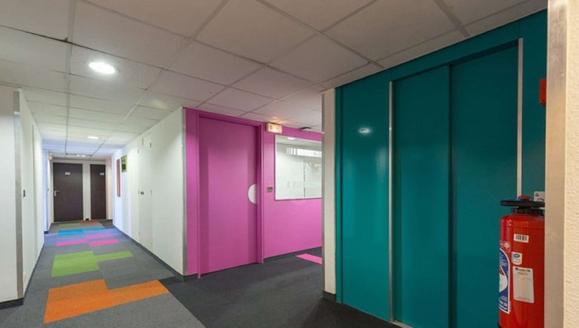 Imagen de los interiores del Hotel Isidore Nice Ouest. Foto 16