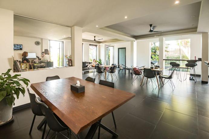 Imagen de los interiores del Hotel Isilver. Foto 8