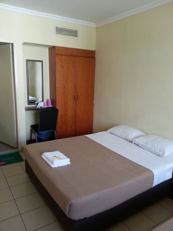 Imagen de la habitación del Hotel Iskandar Sinsuran Guesthouse. Foto 4