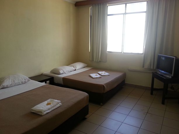 Imagen de la habitación del Hotel Iskandar Sinsuran Guesthouse. Foto 7