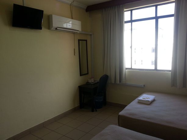 Imagen de la habitación del Hotel Iskandar Sinsuran Guesthouse. Foto 12