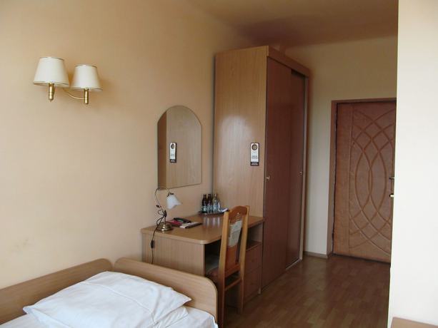 Imagen de la habitación del Hotel Iskra, Radom. Foto 3