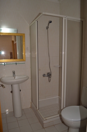 Imagen de la habitación del Hotel Isla Apartments. Foto 10