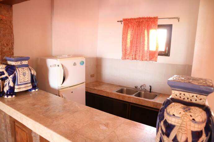 Imagen de la habitación del Hotel Isla Bonita Beach Resort. Foto 13