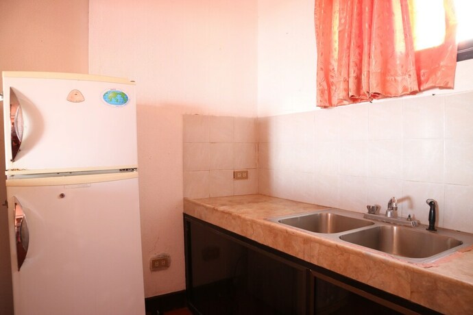 Imagen de la habitación del Hotel Isla Bonita Beach Resort. Foto 21