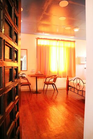 Imagen de la habitación del Hotel Isla Bonita Beach Resort. Foto 22