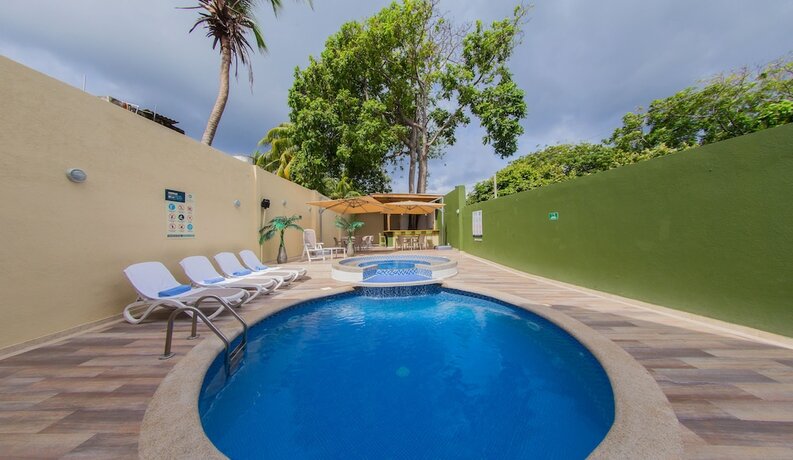 Imagen de la piscina del Hotel Isla Bonita, SAN ANDRES. Foto 38