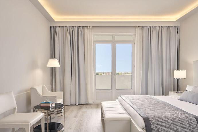 Imagen de la habitación del Hotel Isla Brown Chania Resort, Curio Collection By Hilton. Foto 4