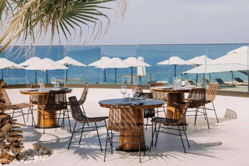 Imagen general del Hotel Isla Brown Chania Resort, Curio Collection By Hilton. Foto 4