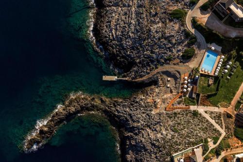Imagen general del Hotel Isla Brown Chania Resort, Curio Collection By Hilton. Foto 10