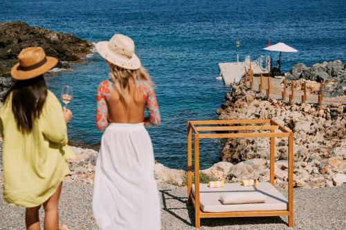 Imagen general del Hotel Isla Brown Chania Resort, Curio Collection By Hilton. Foto 11