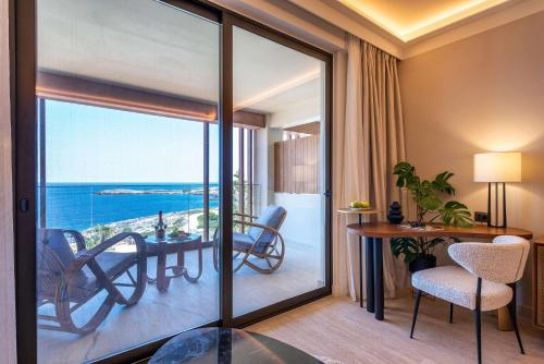 Imagen general del Hotel Isla Brown Chania Resort, Curio Collection By Hilton. Foto 13