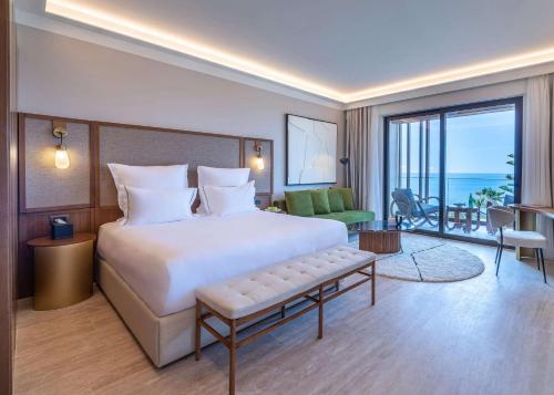 Imagen de la habitación del Hotel Isla Brown Chania Resort, Curio Collection By Hilton. Foto 19