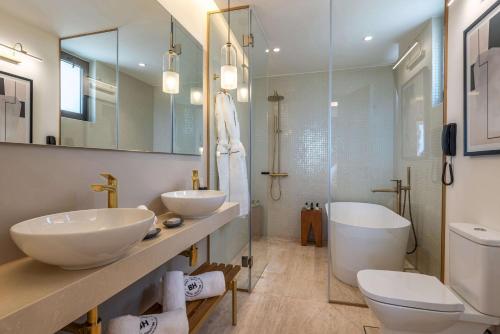 Imagen general del Hotel Isla Brown Chania Resort, Curio Collection By Hilton. Foto 16