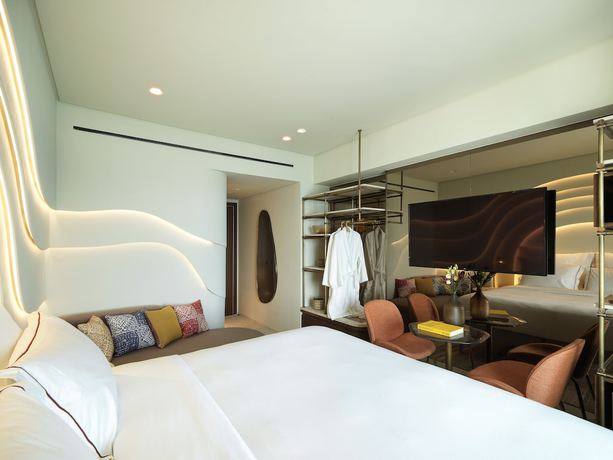 Imagen de la habitación del Hotel Isla Brown Corinthia Resort And Spa, Curio Collection Hilton. Foto 5