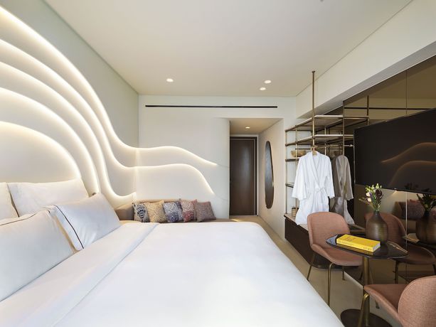 Imagen de la habitación del Hotel Isla Brown Corinthia Resort And Spa, Curio Collection Hilton. Foto 12