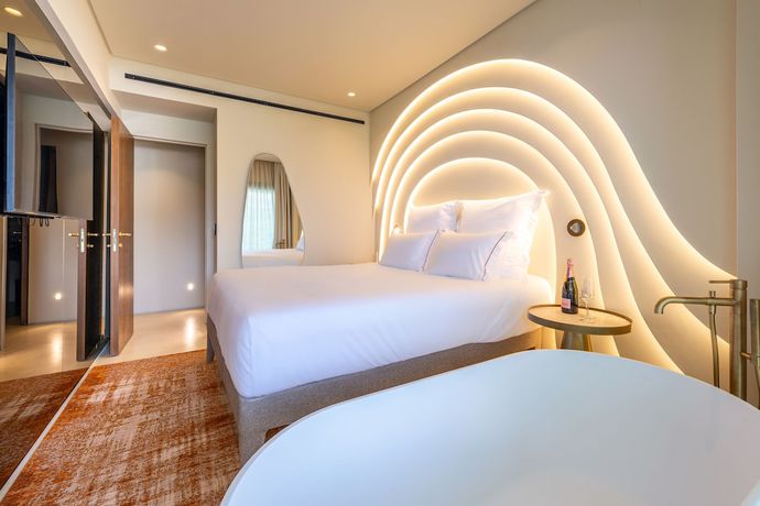 Imagen de la habitación del Hotel Isla Brown Corinthia Resort And Spa, Curio Collection Hilton. Foto 13