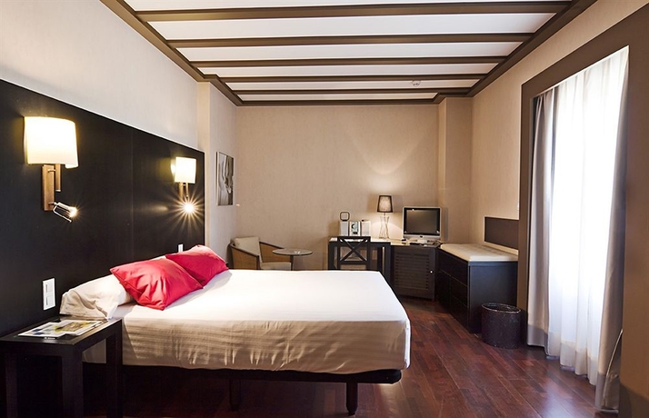 Imagen de la habitación del Hotel Isla Canela Golf. Foto 5